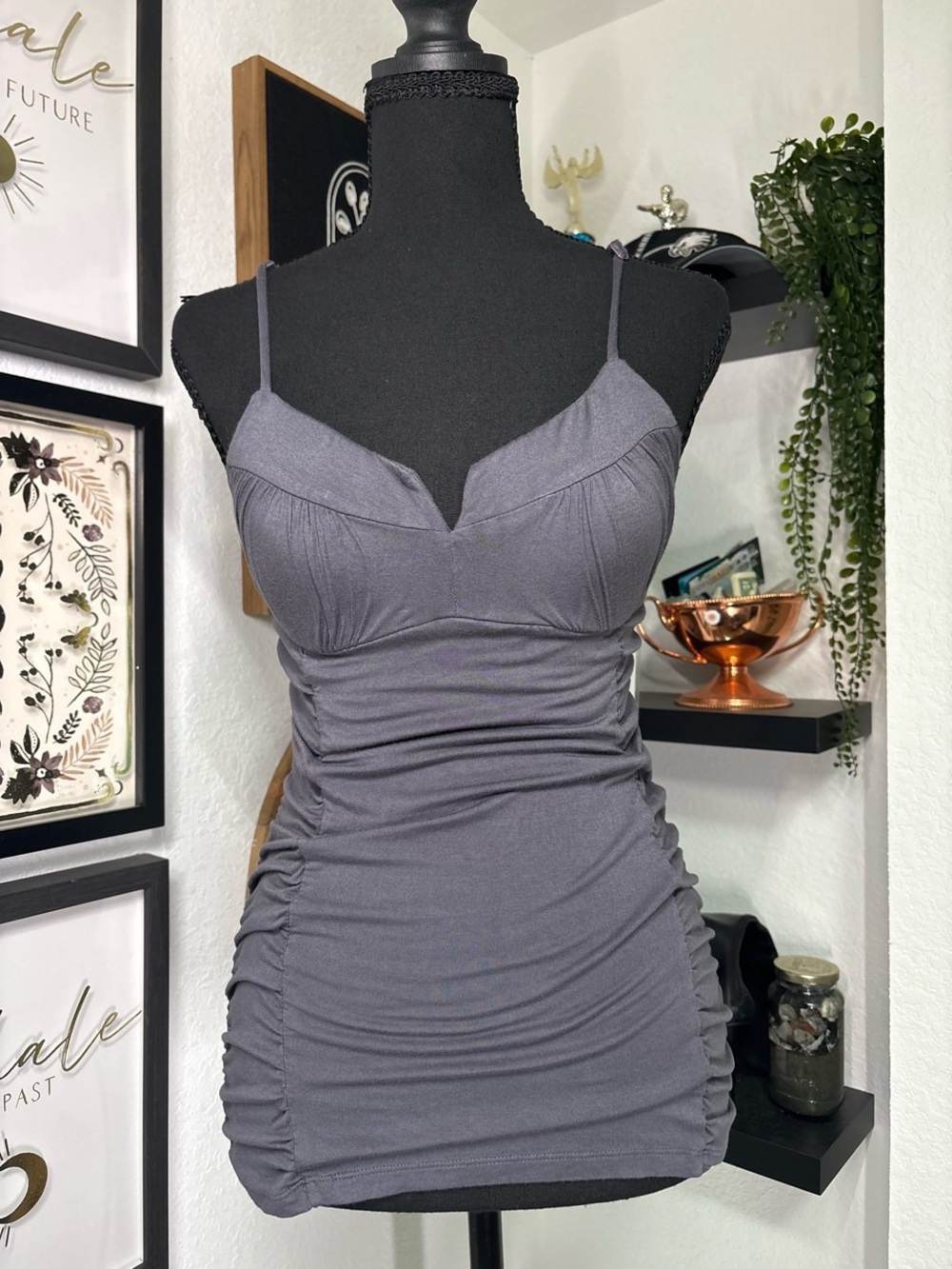 Vintage WYL Metropark Grey Ruched Bodycon Spaghetti Strap V-Neck Dress Small